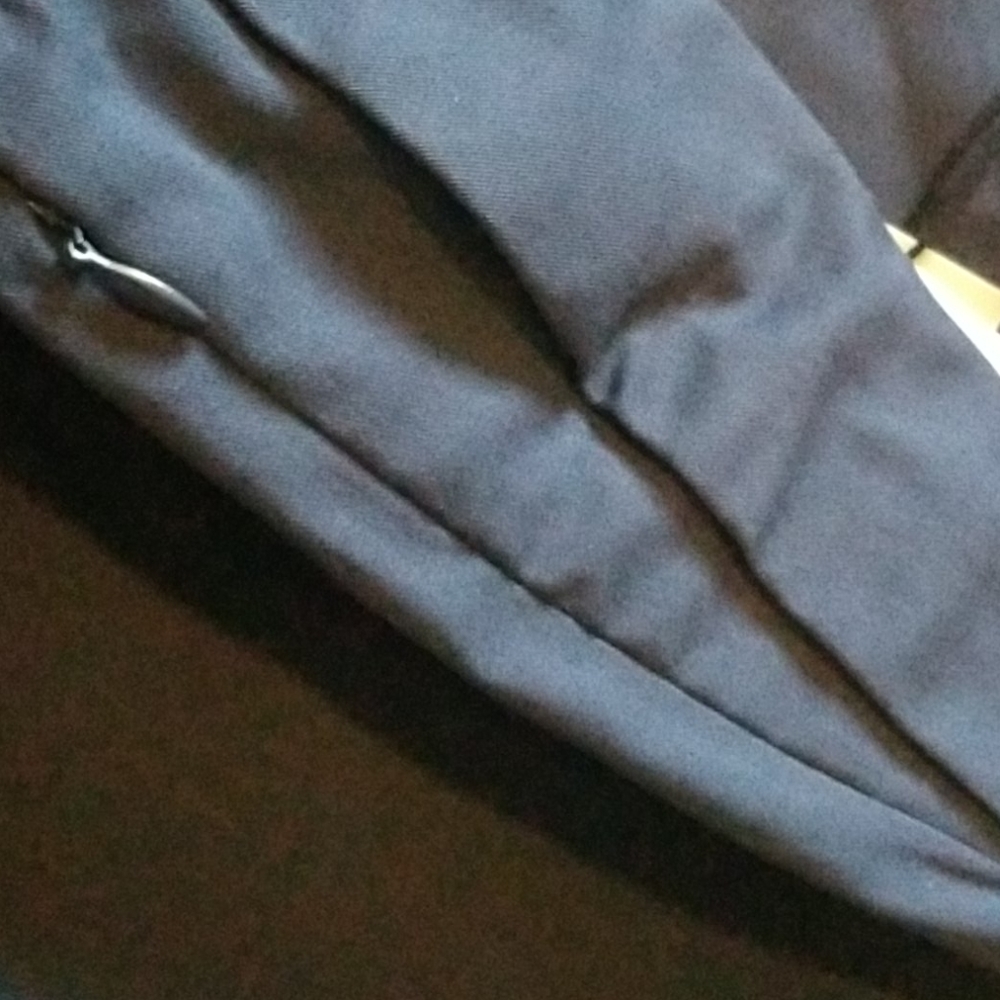 Goodfellow Blue Chino Tech Shorts 10.5" - Picture 4 of 5
